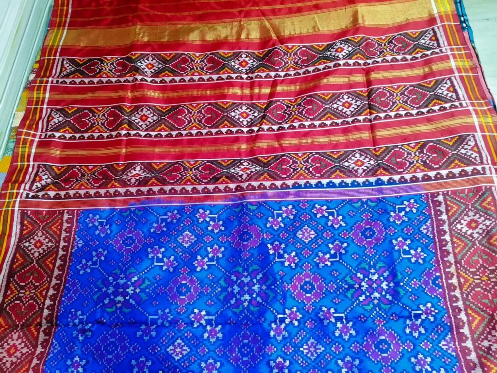 Verdant Citron Blossom Single Ikat Patan Patola Saree