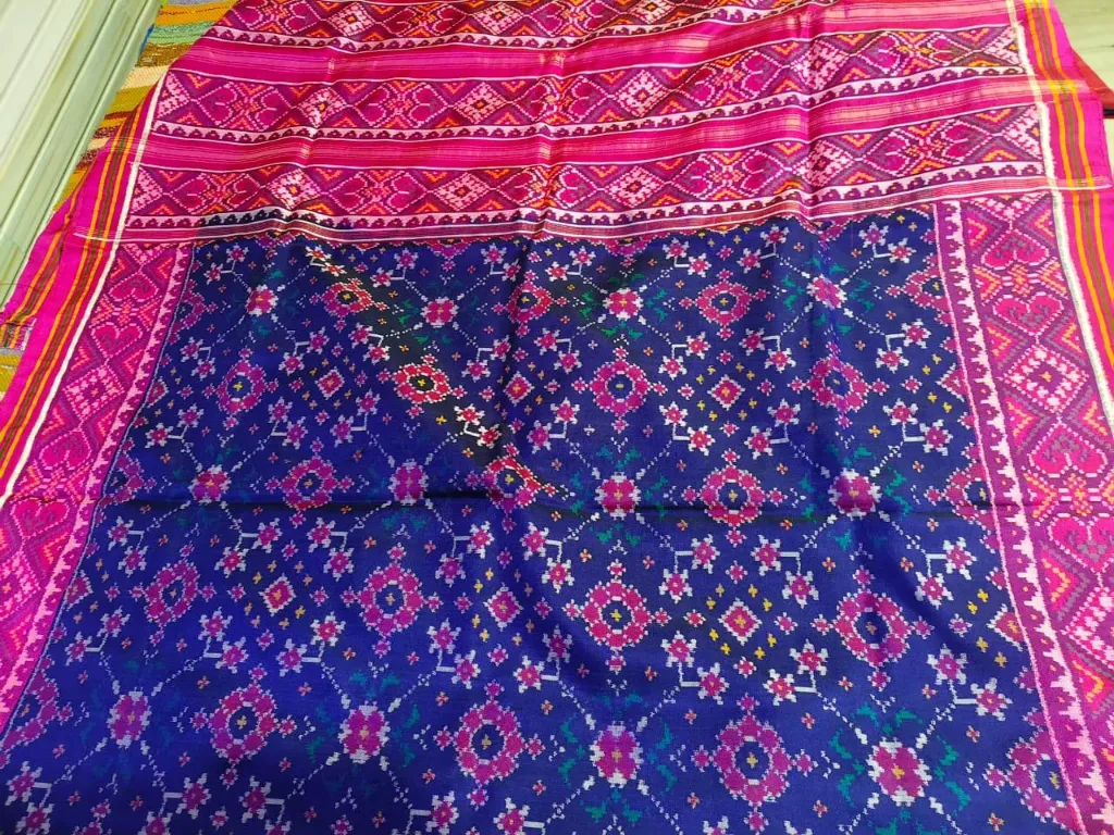 Magenta Royal Lattice Single Ikat Patan Patola Saree